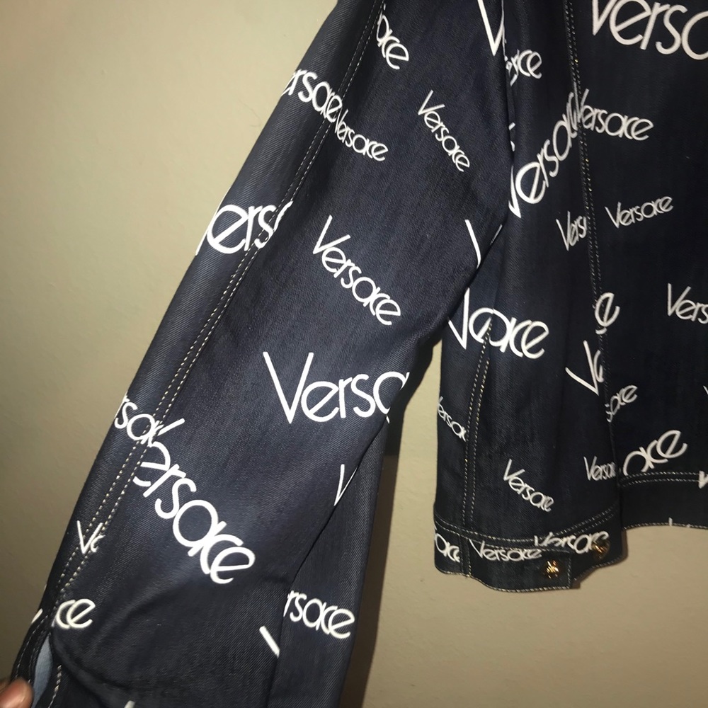 Versace logo mania denim jacket - Picture 13 of 15